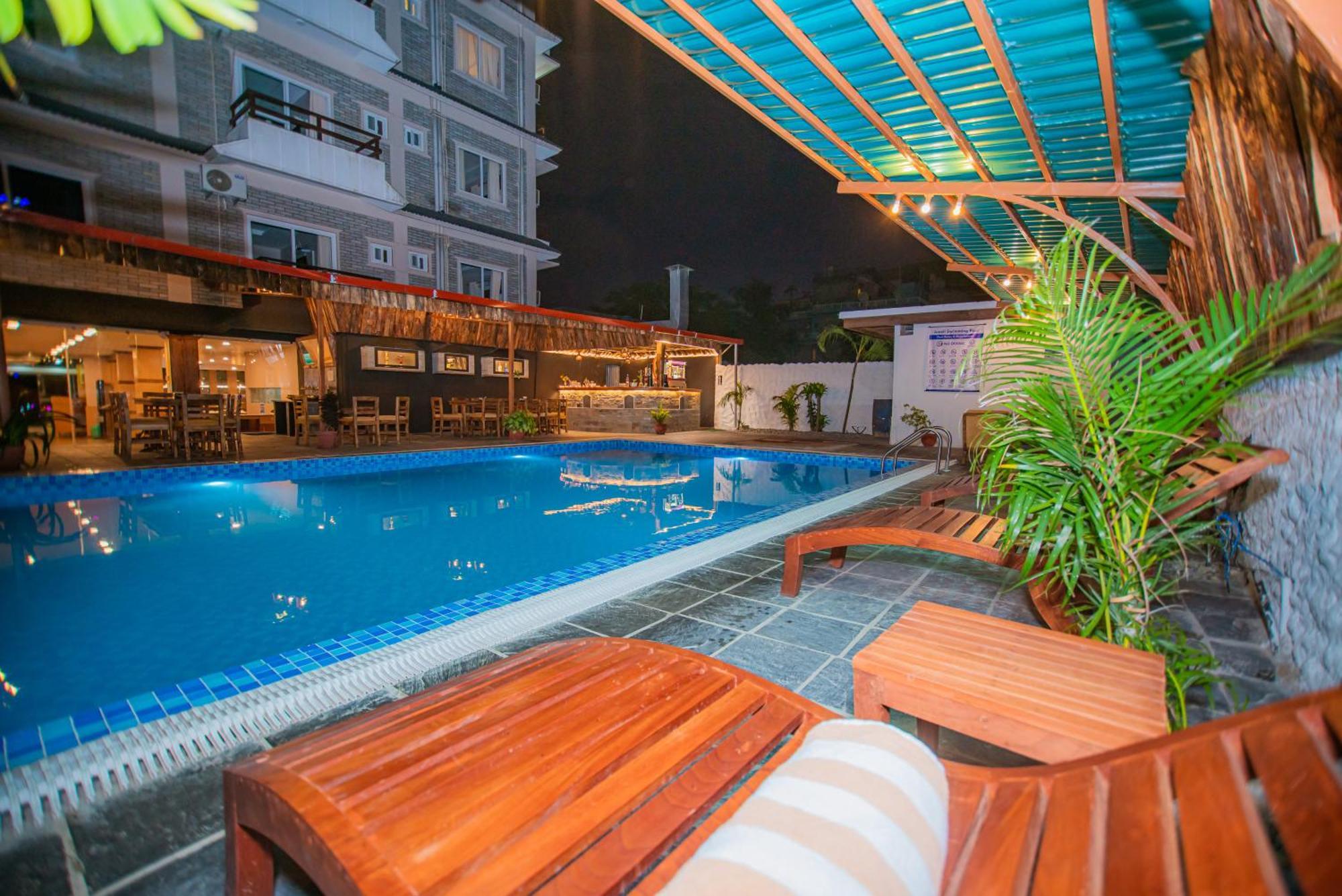 Majheri Resort And Spa Pokhara Zewnętrze zdjęcie