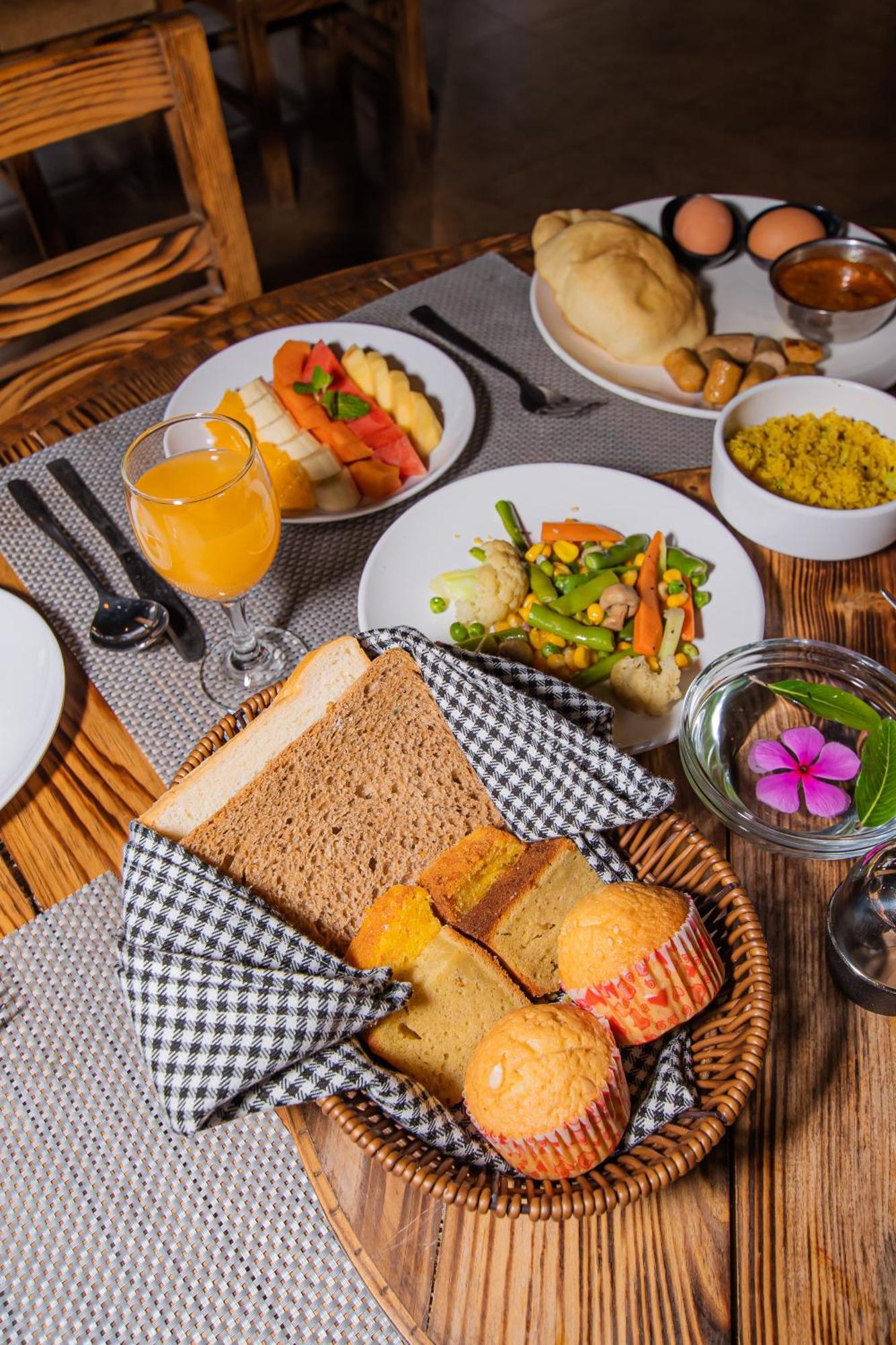Majheri Resort And Spa Pokhara Zewnętrze zdjęcie